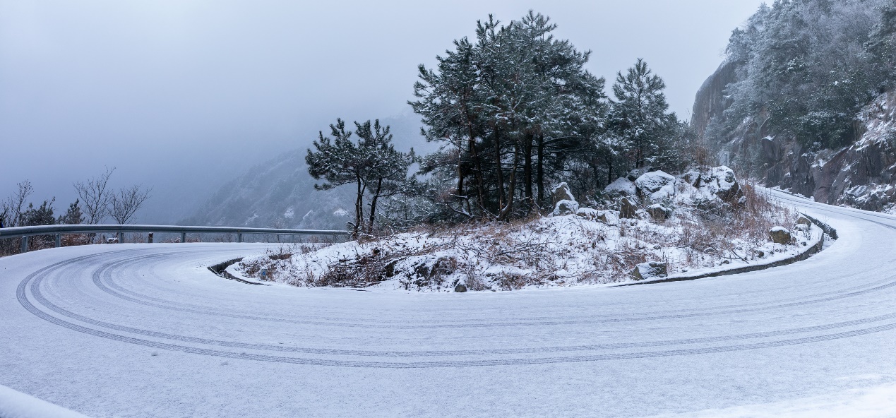 皖浙天路初雪