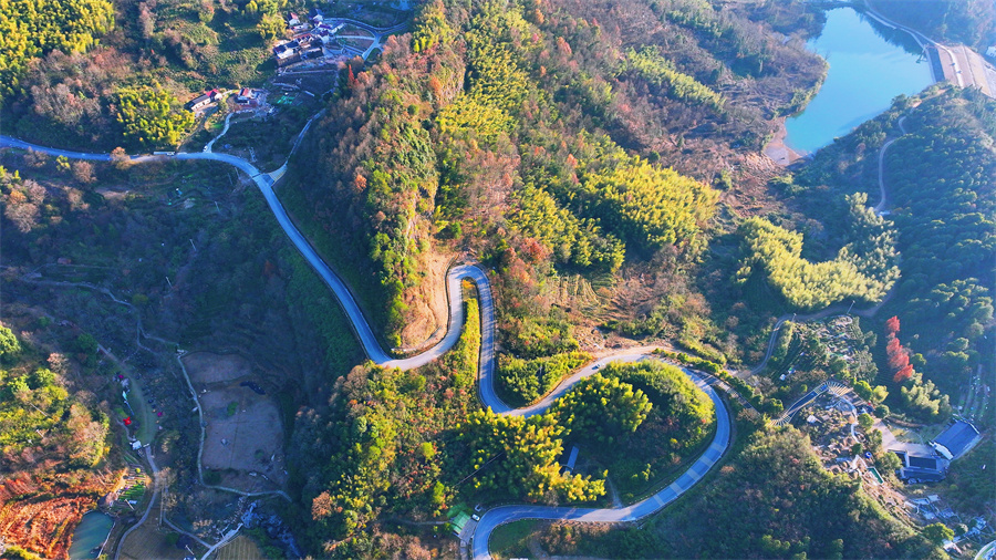 九华山：建设“四好农村路” 助力乡村振兴【2】