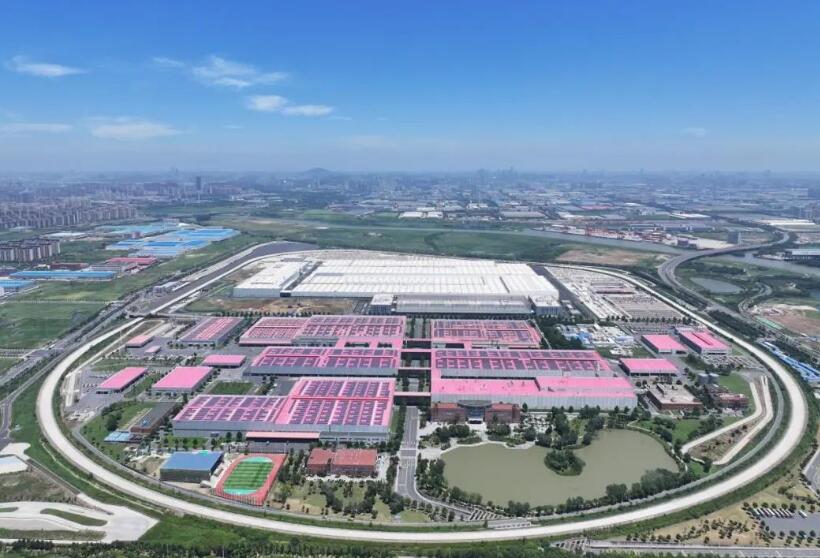 江淮汽车打造的尊界超级工厂。江汽集团供图