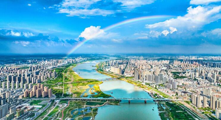 蚌埠“靚淮河”雨后彩虹。蚌埠市委宣傳部供圖