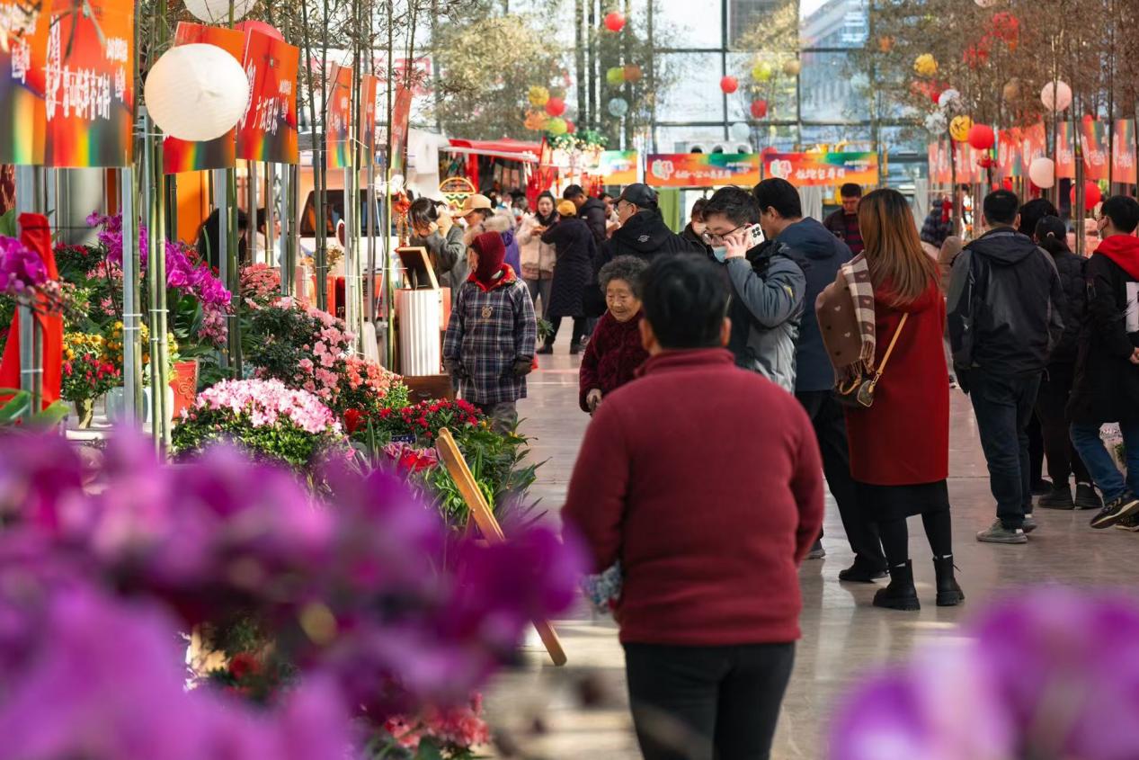 年宵花季暨魔燈花鳥市集現場。