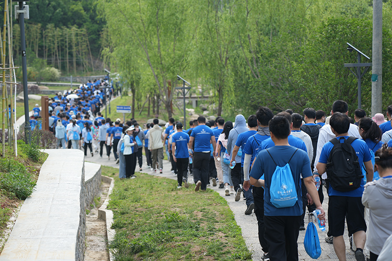 肥东县首届浮槎山登山健身大会活力开启开云体育网址(图2)