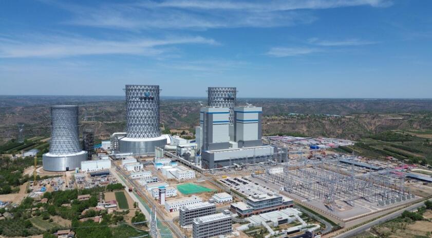 甘肃庆阳华能正宁2×1000兆瓦调峰煤电一体化项目。中国化学三化建供图