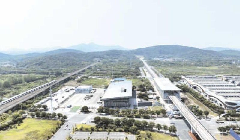 6月4日，建設中的寧馬城際鐵路。 儲燦林 攝