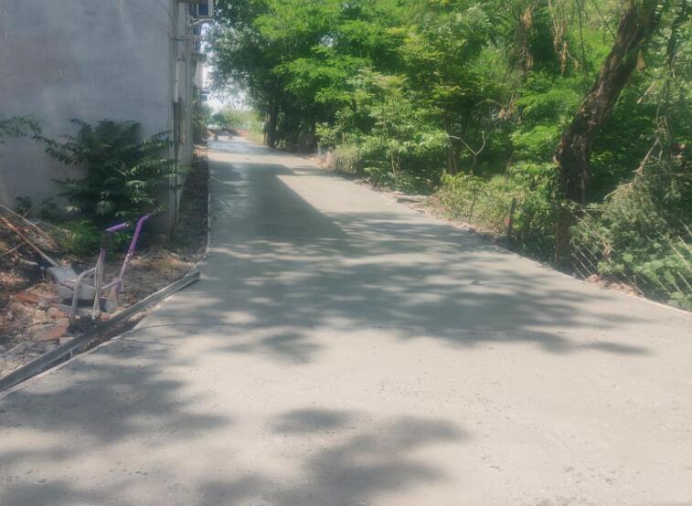 临泉县邢塘街道牛庄社区巷道建设。