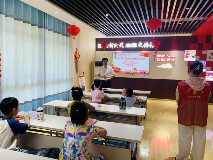 开班第一课“为红领巾增添新时代的光荣” 。南谯区委宣传部供图