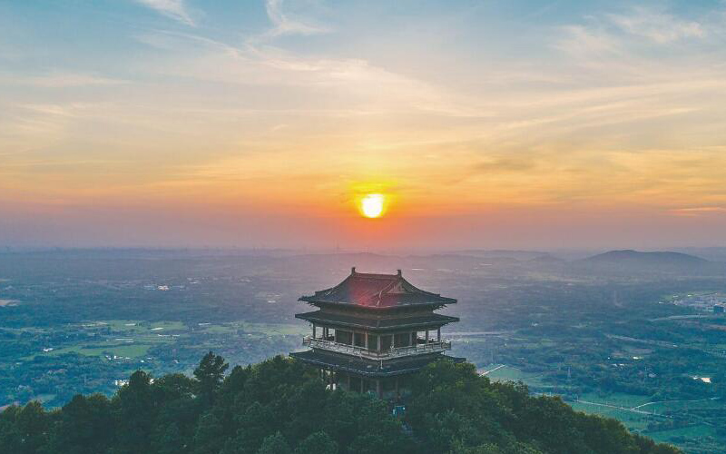 宣城：绚丽晚霞美如画