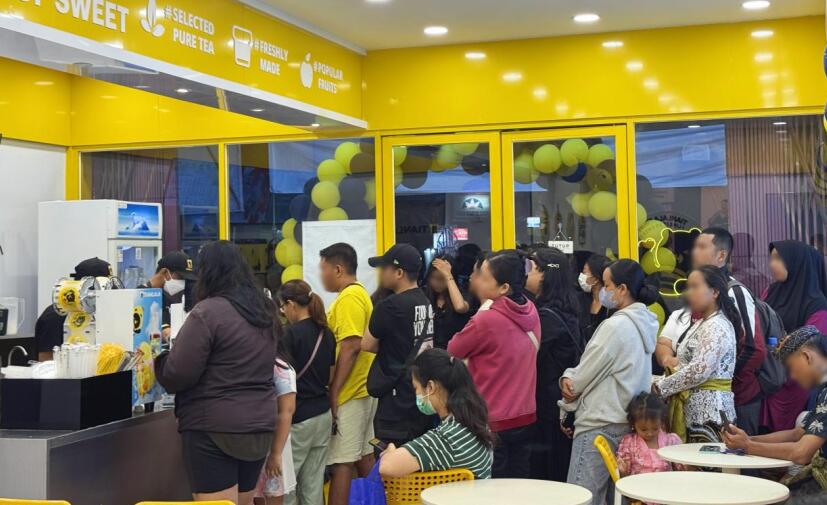 甜啦啦巴厘岛门店开业实拍。