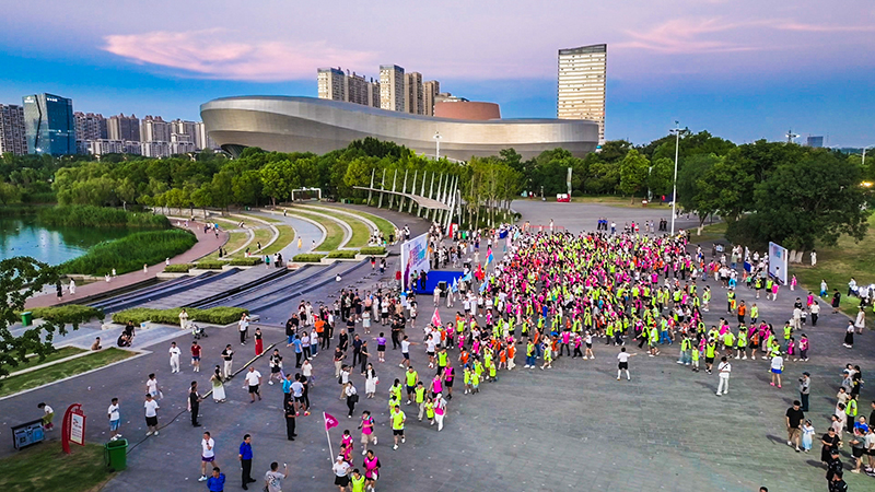 活动现场。庞诚摄