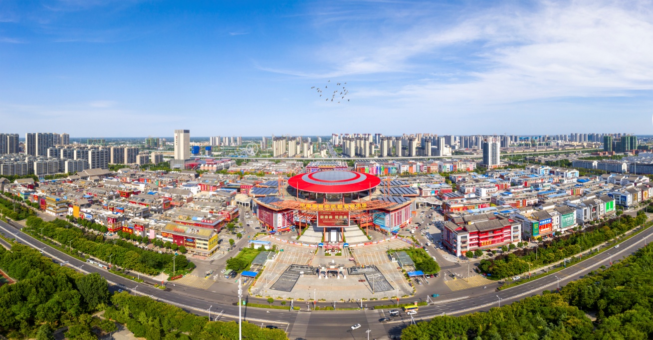 位於亳州高新區的亳州中藥材專業市場。陳海紅攝