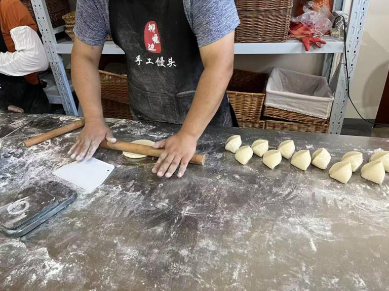 手工饅頭鋪蒸出回鄉創業“好滋味”。
