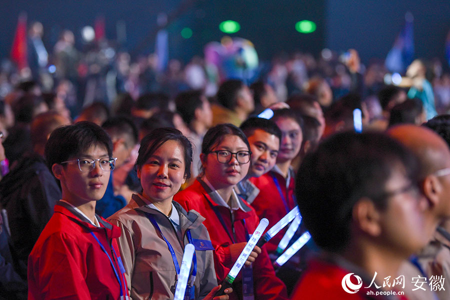 安徽代表团亮相第三届全国职业技能大赛。人民网记者 李希蒙摄