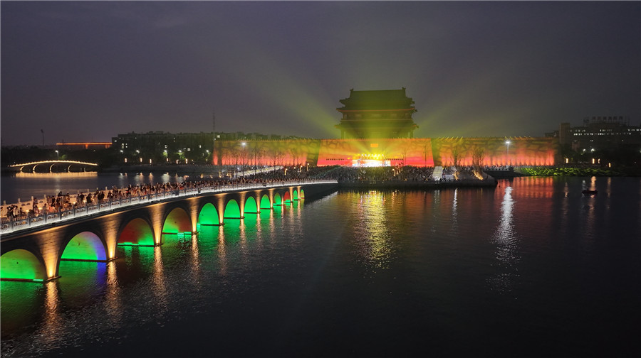 凤阳双节文旅季，多彩展演添动能。