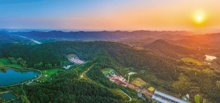 紫蓬山隧道群建设加速推进