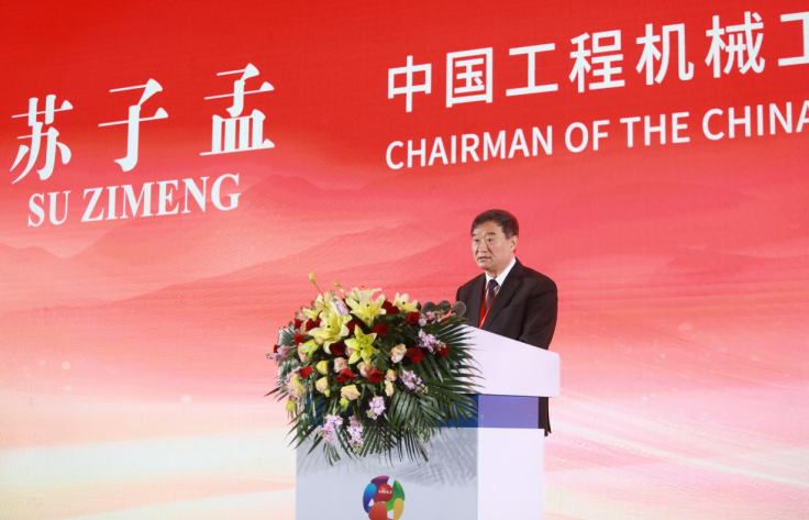 中国工程机械工业协会会长苏子孟致辞。 安徽合力供图