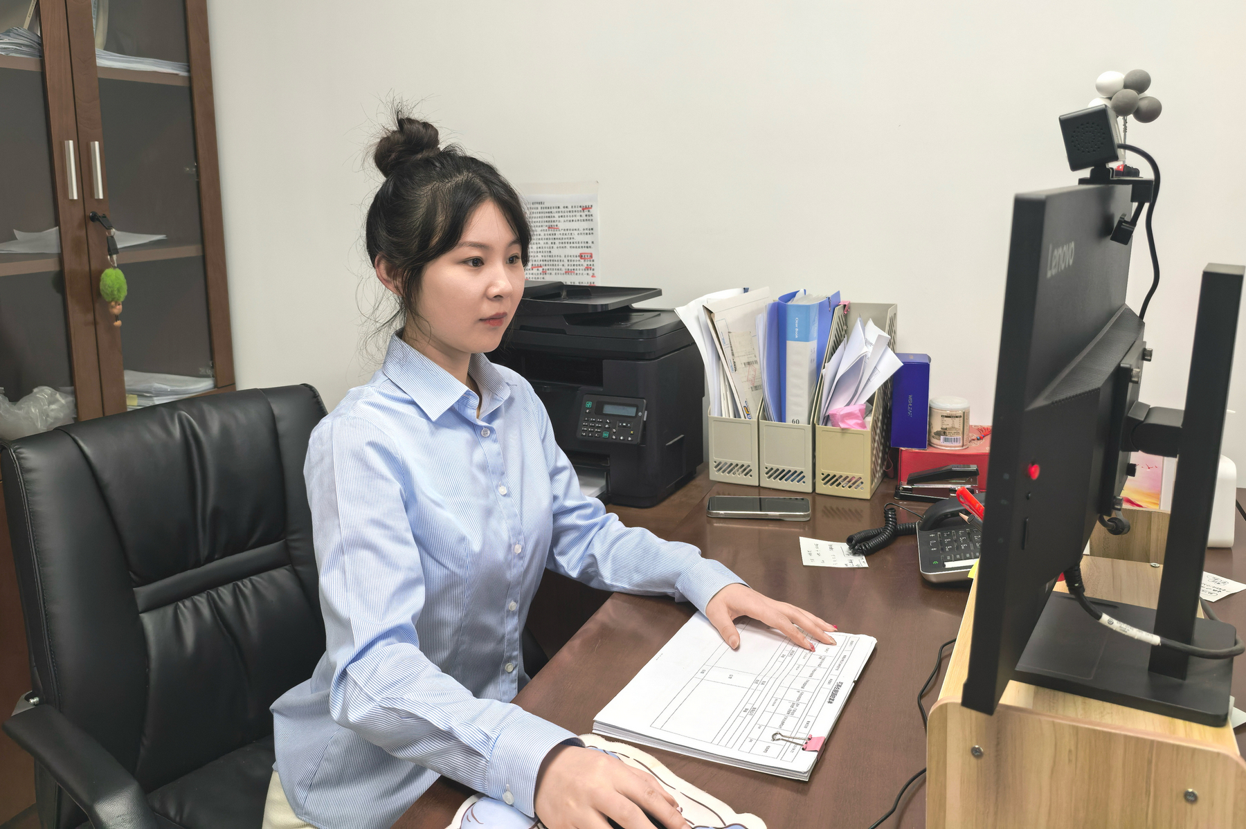 王楠正在紧张地备赛。赵文佳摄