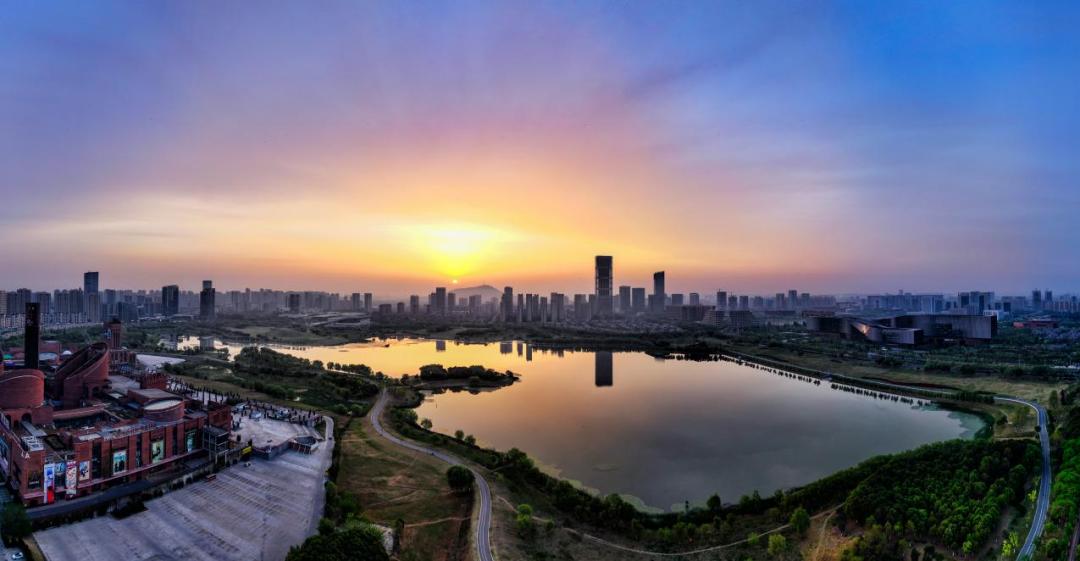 守護一城碧水，建設幸福河湖。