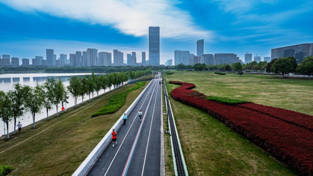守護一城碧水，建設幸福河湖。