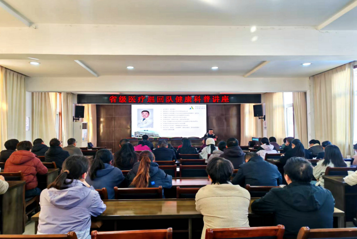 医疗队赴石台县巡回医疗。