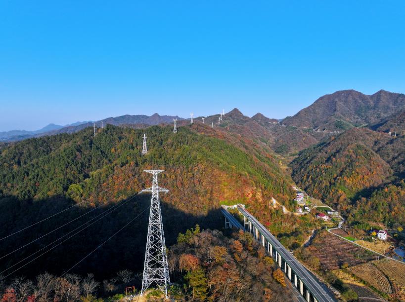 安庆黄阳110千伏输变电工程正式投运。