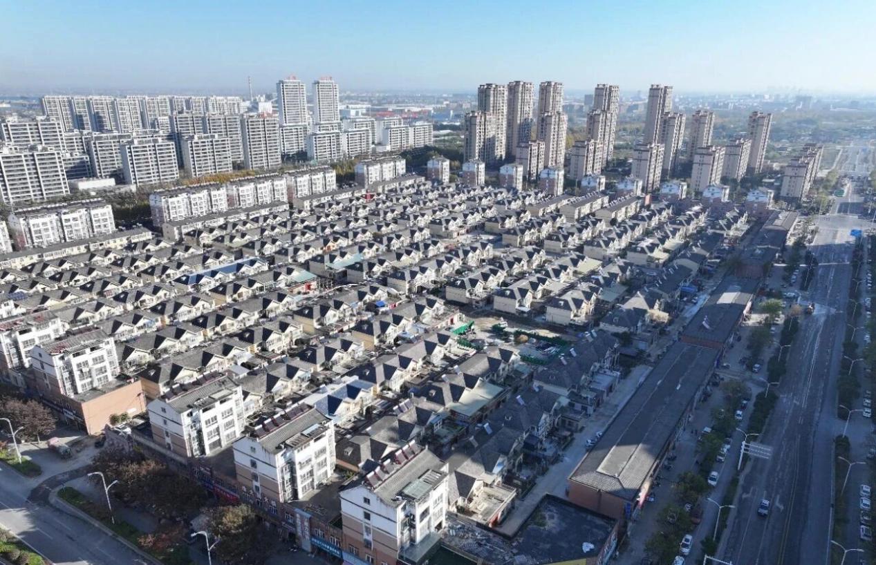 荆山镇金诚小区。