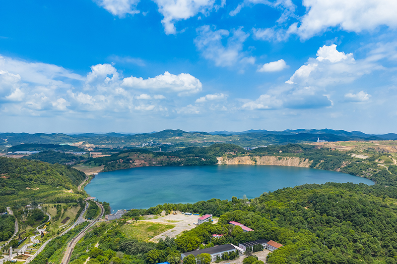 航拍凹山地質文化公園。雨山區委宣傳部供圖