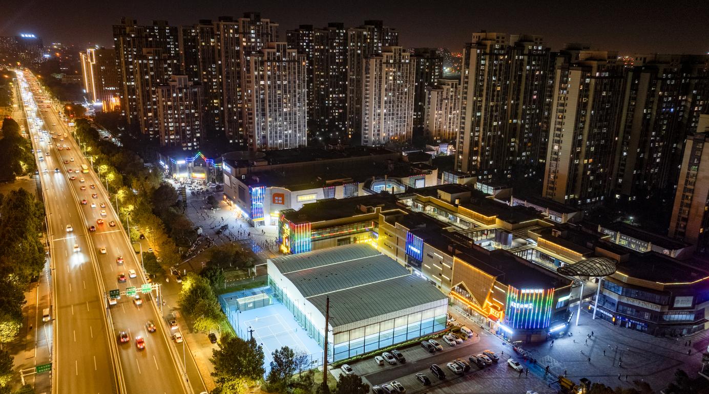 改造后的網球場。趙明攝