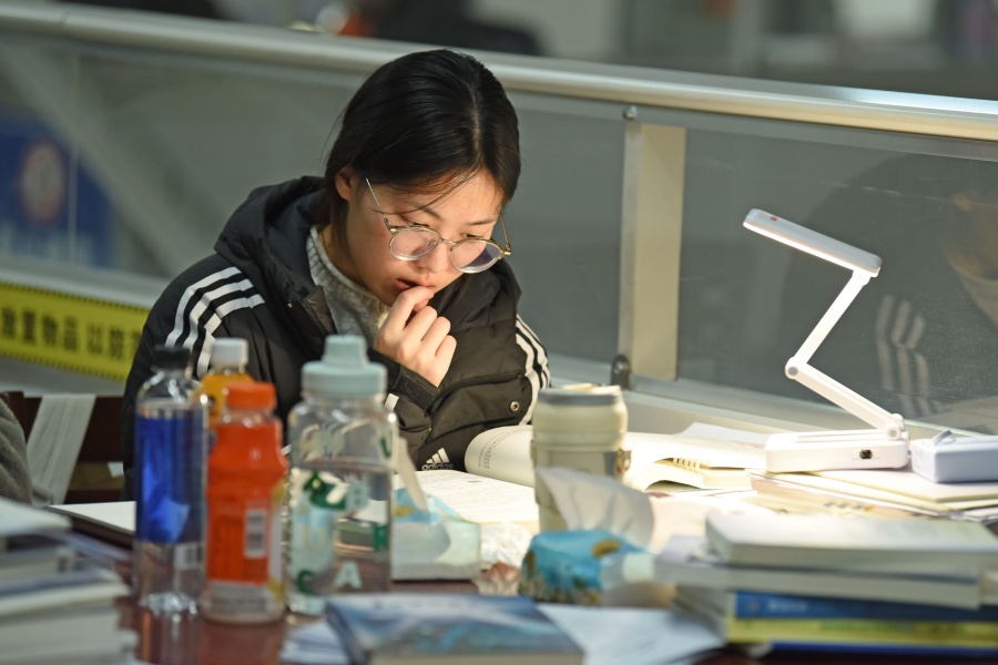 安徽淮南：考研复习备考忙【6】