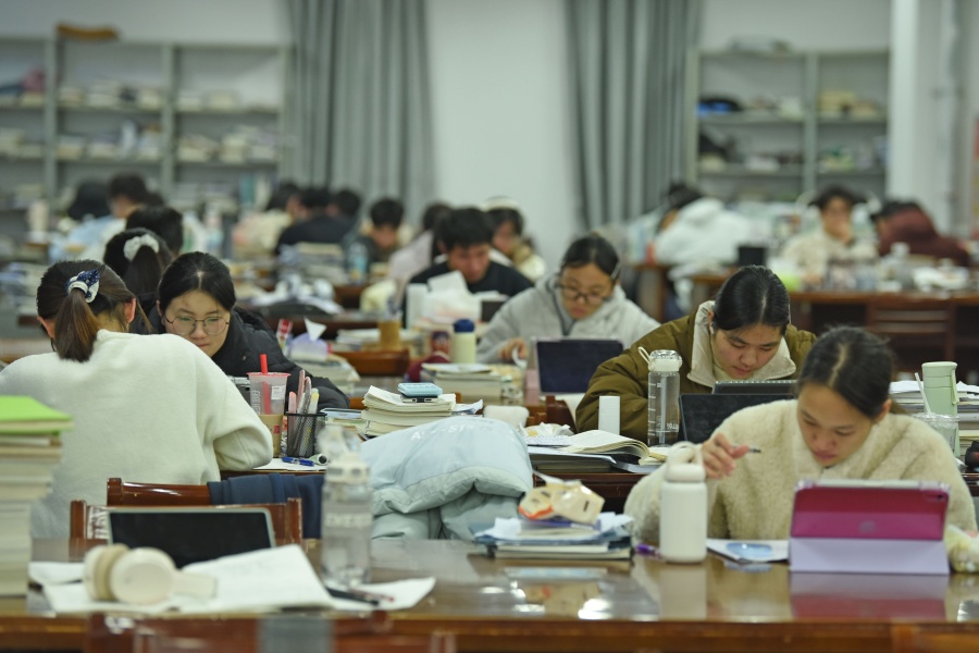 安徽淮南：考研复习备考忙【18】