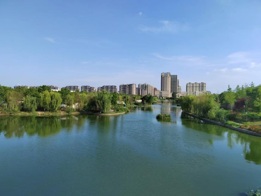 寿县廉政公园外景。王友唐摄