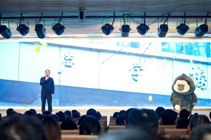 南大电子董事长狄敏现场宣讲。主办方供图