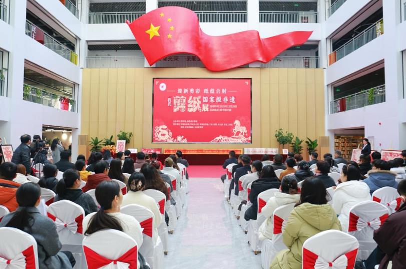 阜陽程氏剪紙國家級非遺展。