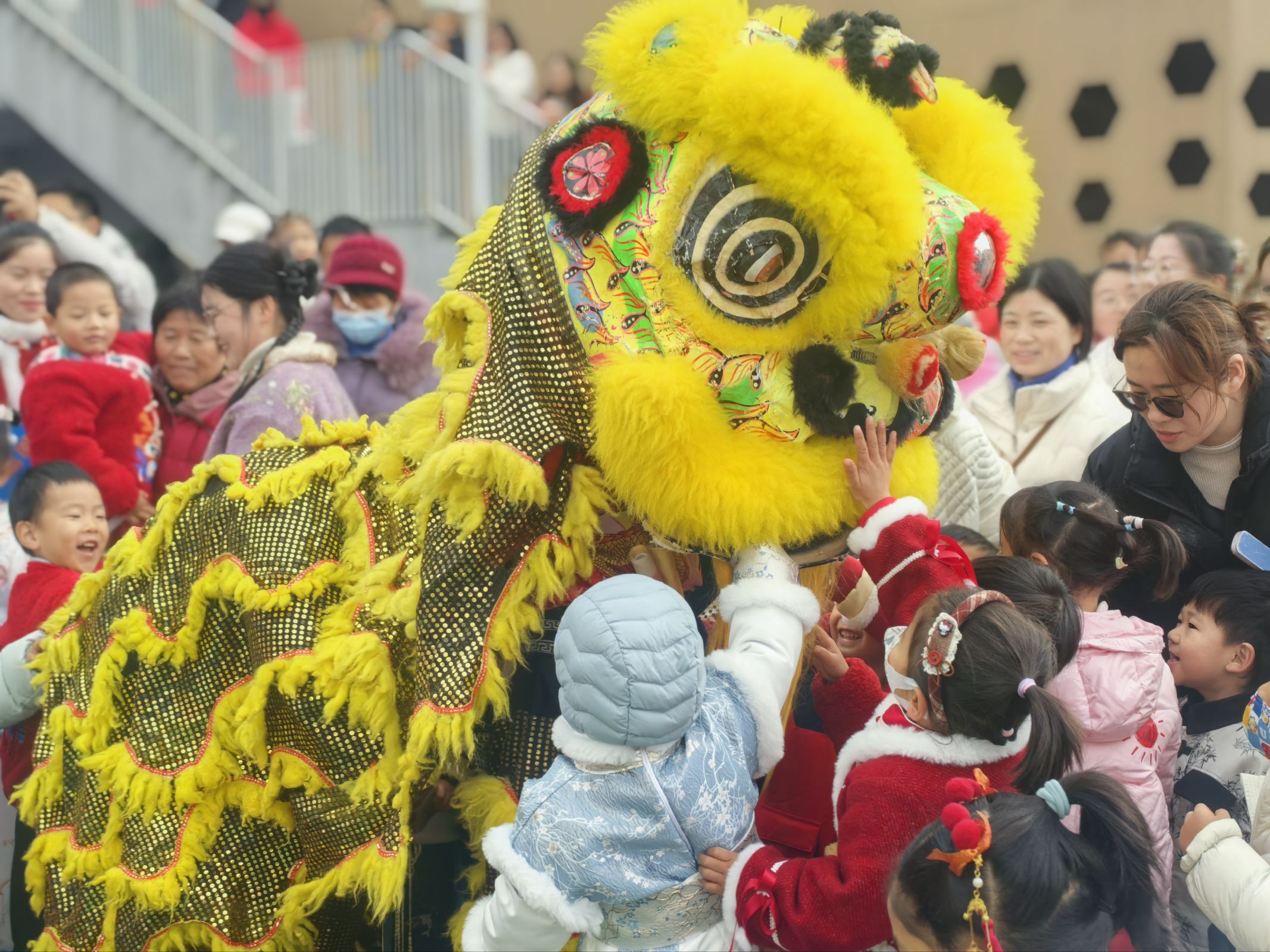 合肥海恒石门路幼儿园：海恒石门年货集 蜂宝嗨购中国年【4】