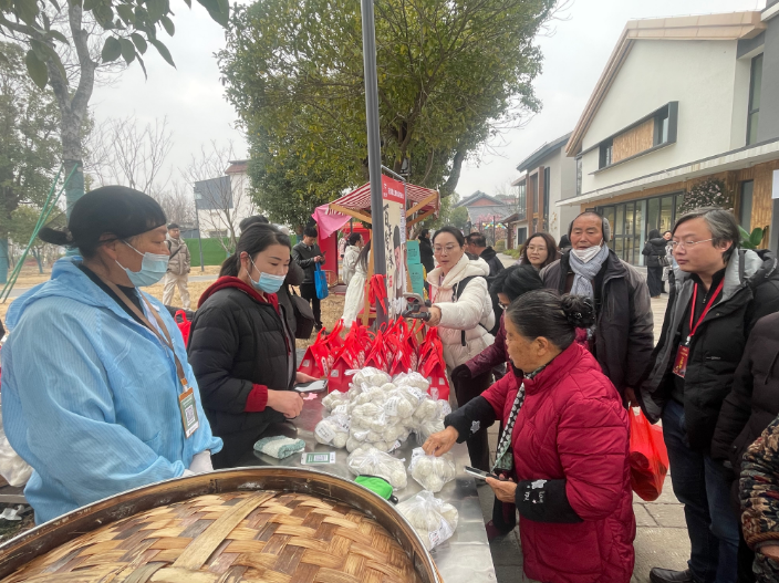 潜山年货节暨民俗嘉年华。