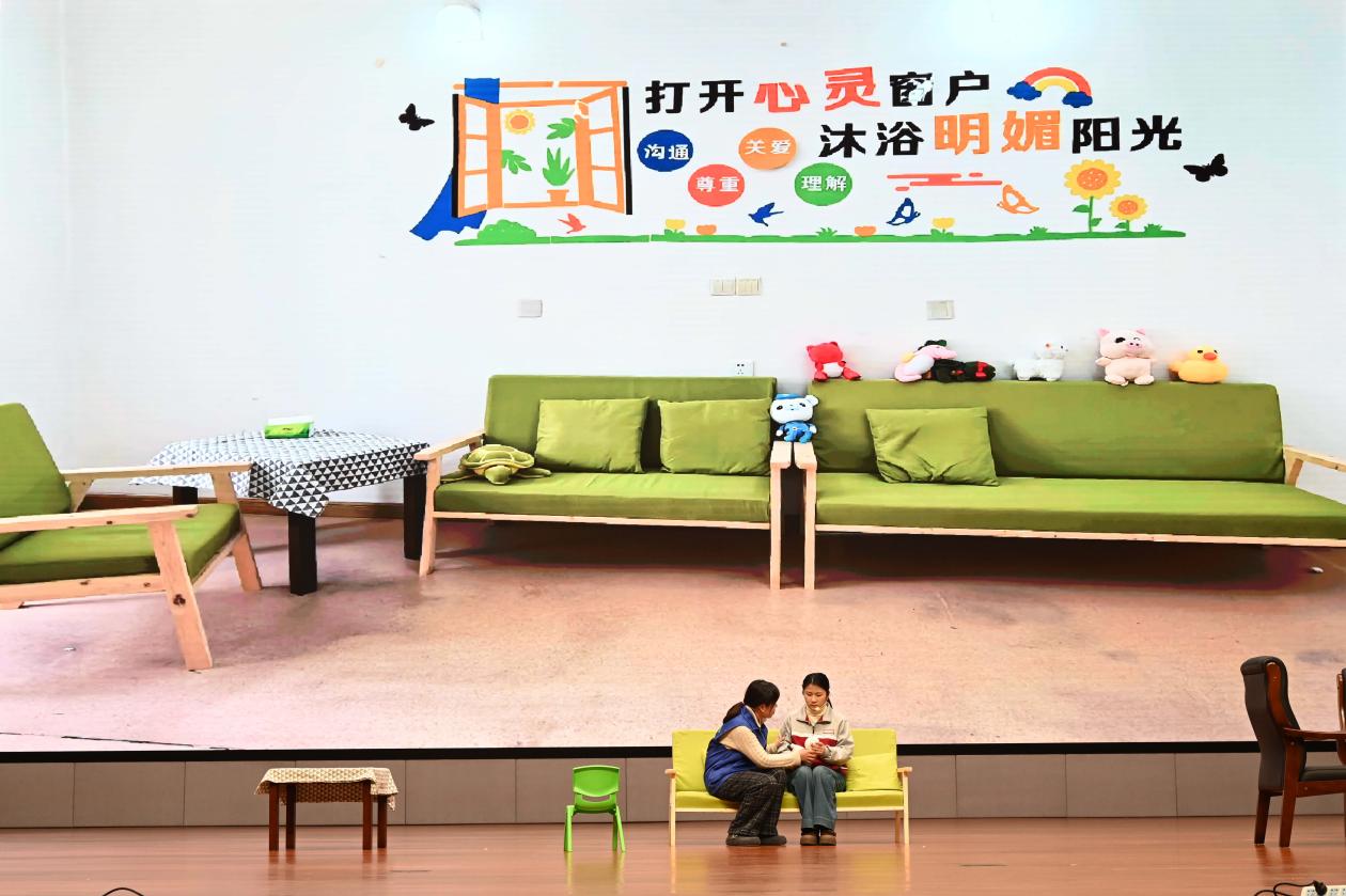 情景剧《拾光里的小暖阳》。杜刚摄