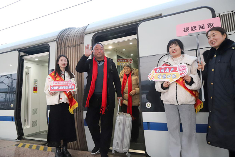 亳州老乡接您回家。亳州市人社局供图