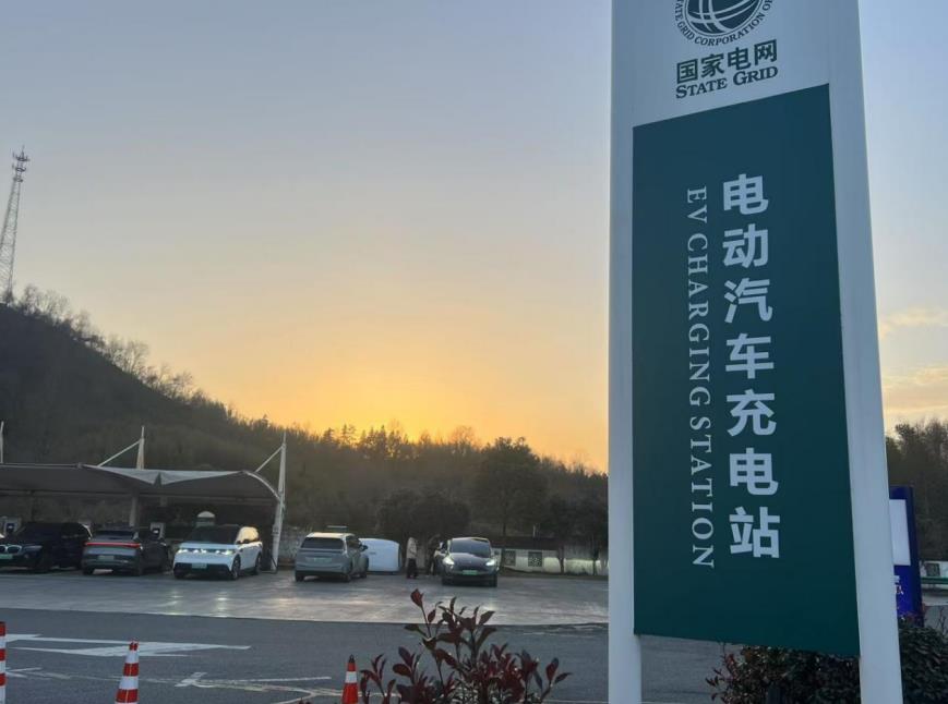 关键点位增设醒目引导标识。