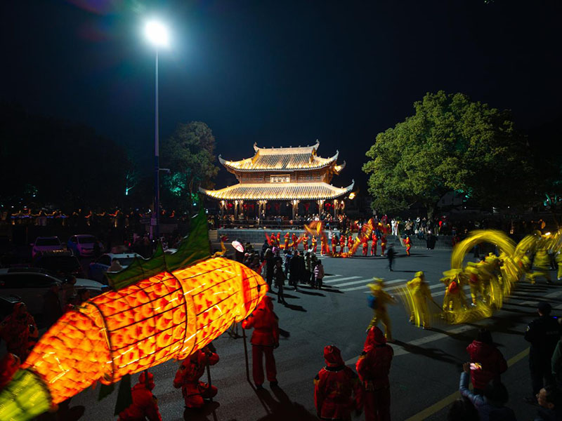 巡游现场。章昭鑫摄