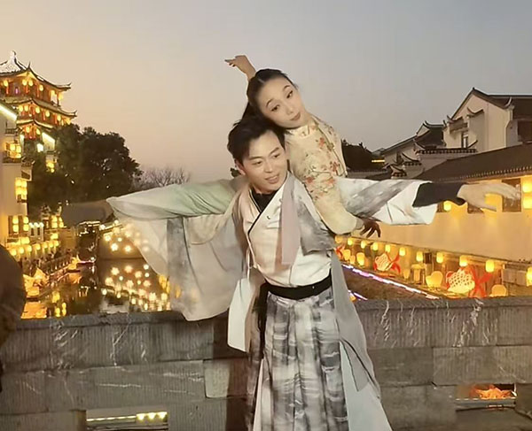 直播截图。