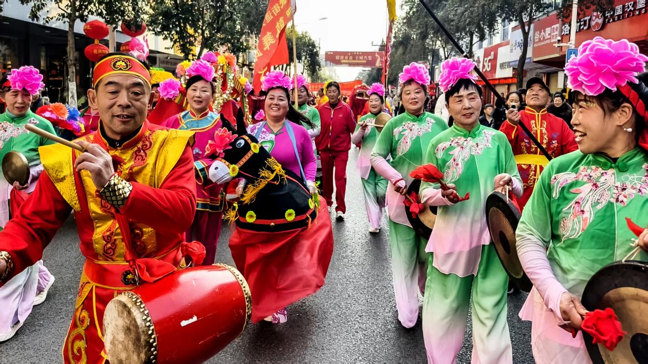 安徽凤阳：大明华章润中都 红韵绿韵映新春【2】