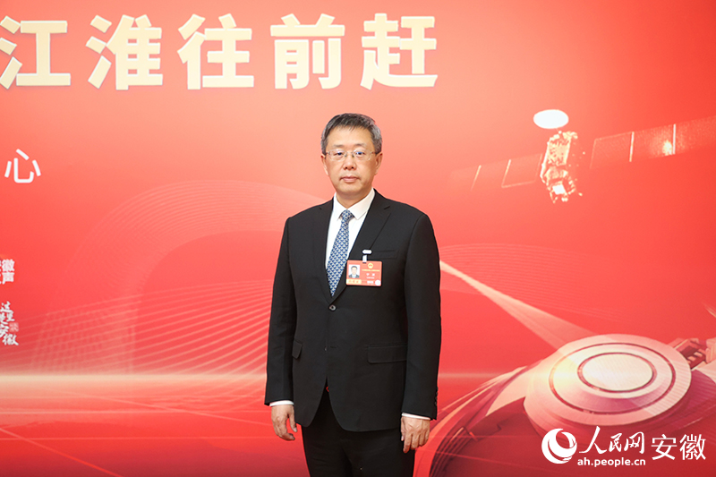 全国人大代表、芜湖市委书记宁波。人民网记者 陶涛摄