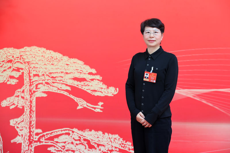 全國人大代表、安慶師范大學校長彭鳳蓮。受訪者供圖