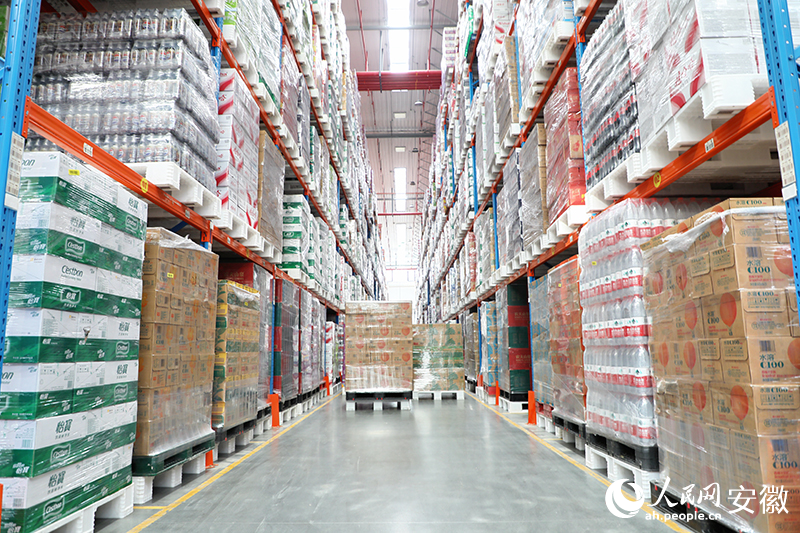 鄰幾便利店供應鏈總部。人民網 郭昊攝