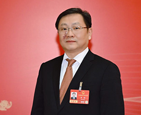 吳勁
全國人大代表、滁州市委書記
近年來,滁州堅持以創新開路、靠創新破局,以創新思維答好省委“創新之問”。