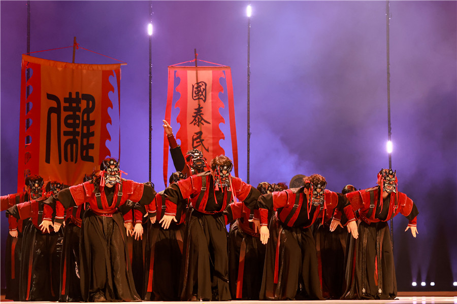 傩舞《祈》。人民网记者 张俊摄