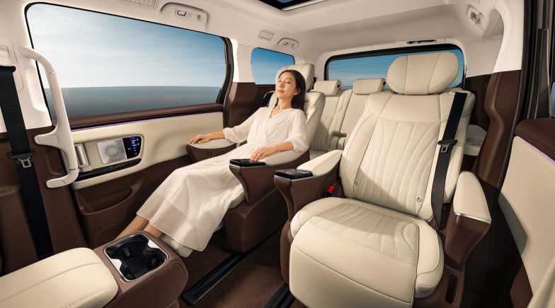 瑞风RF8悦享系列上市以“三把钥匙”解锁20万级MPV价值新标杆(图5)