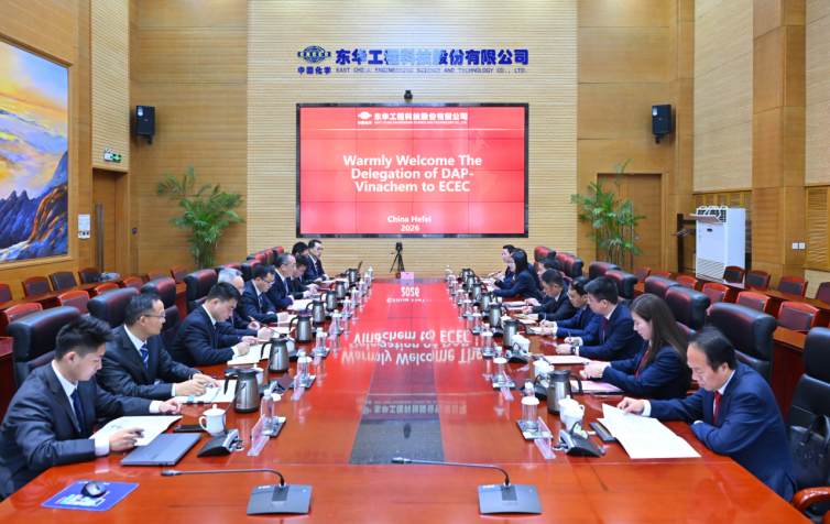 簽訂合同。張清華 攝