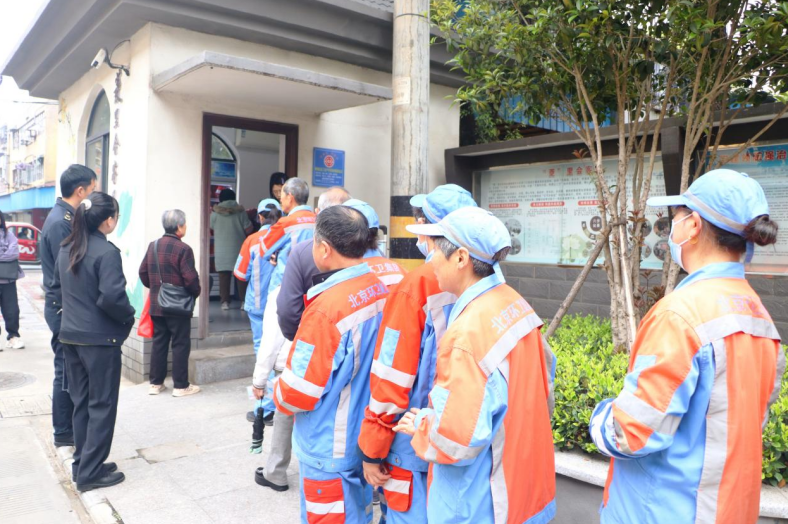 “食物銀行”試點項目