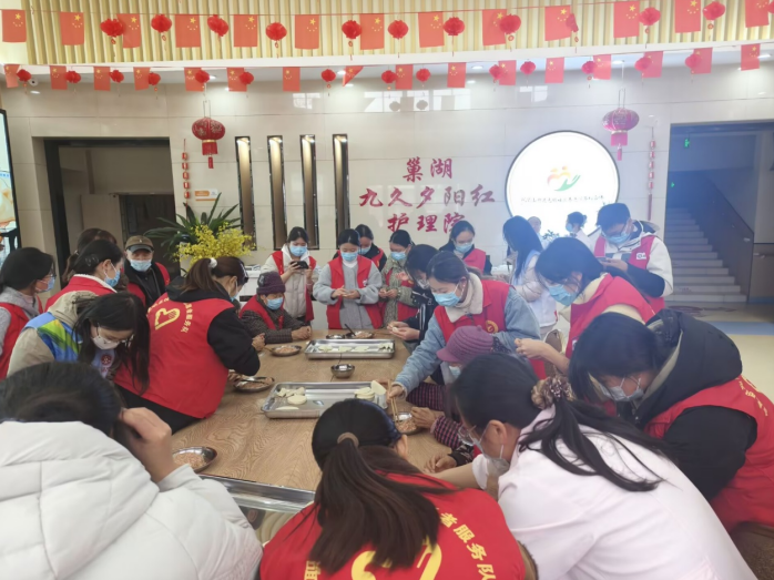 醫學院“暖陽常伴計劃”。合職供圖