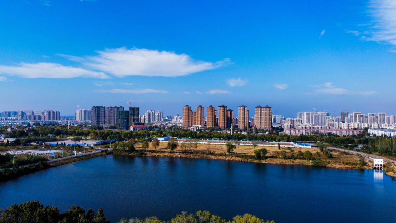 江淮高速牵楚韵，交旅融合兴寿州。